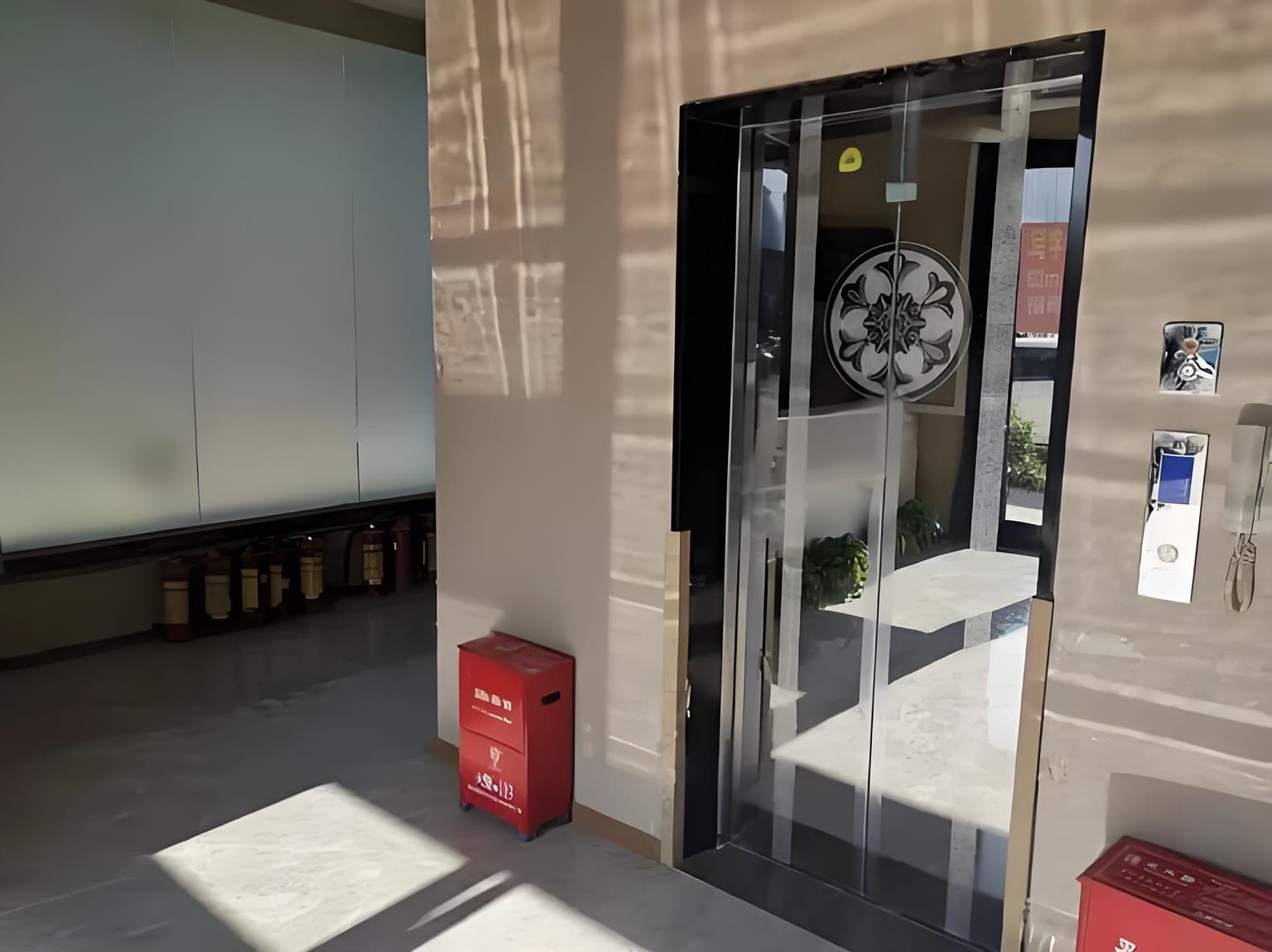 电梯厅
